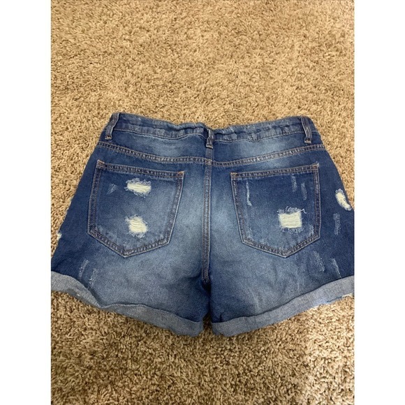 Cello‎ Jeans Distressed Cut Off Blue Jean Shorts Women's SizeM  Cuffed - Picture 3 of 6